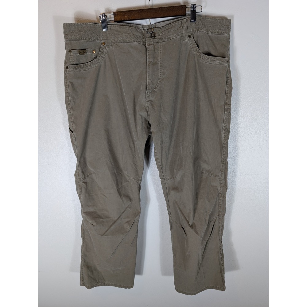 Kuhl Revolvr Men 42/30 Khaki Tan Articulated Knee Utility Hiking Pants
